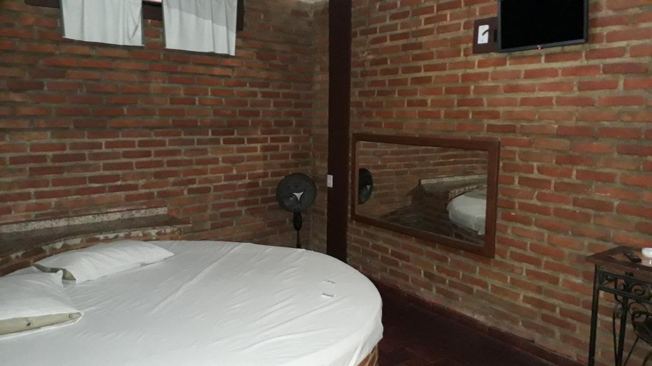 Planeta Sex Motel São João del Rei المظهر الخارجي الصورة